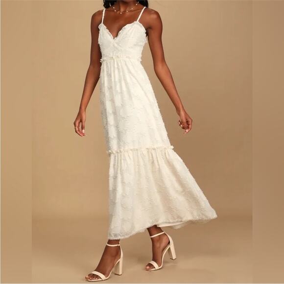 New Lulu’s Cream Charm and Charisma Floral Burnout Tiered Midi Dress XS - Picture 1 of 11